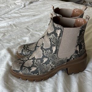 Chic Snake Print Ankle Boots
